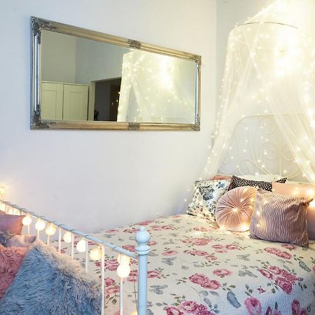 Aurora Kazimierz Apartment Cracovia Esterno foto