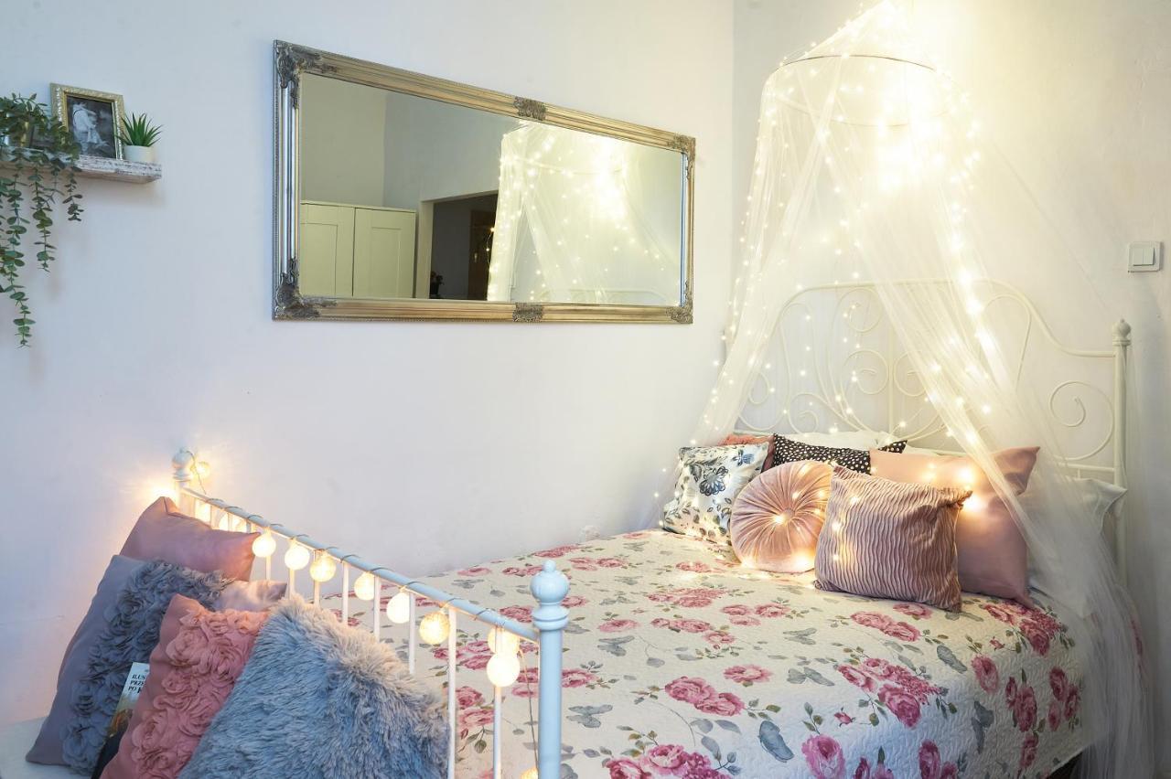 Aurora Kazimierz Apartment Cracovia Esterno foto